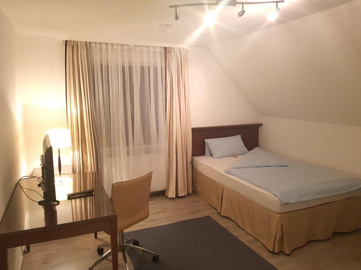 Hotel Pension Bluechersruh บาด แบร์เน็ค อิม ฟิชเทลเกอเบียร์เกอ ภายนอก รูปภาพ