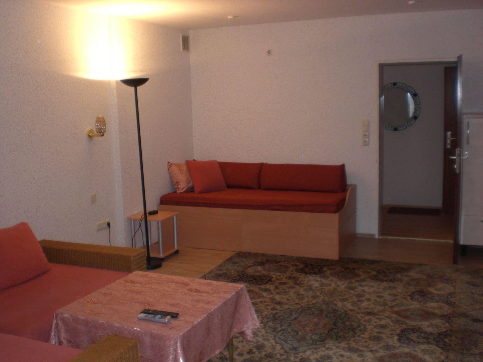 Hotel Pension Bluechersruh บาด แบร์เน็ค อิม ฟิชเทลเกอเบียร์เกอ ภายนอก รูปภาพ